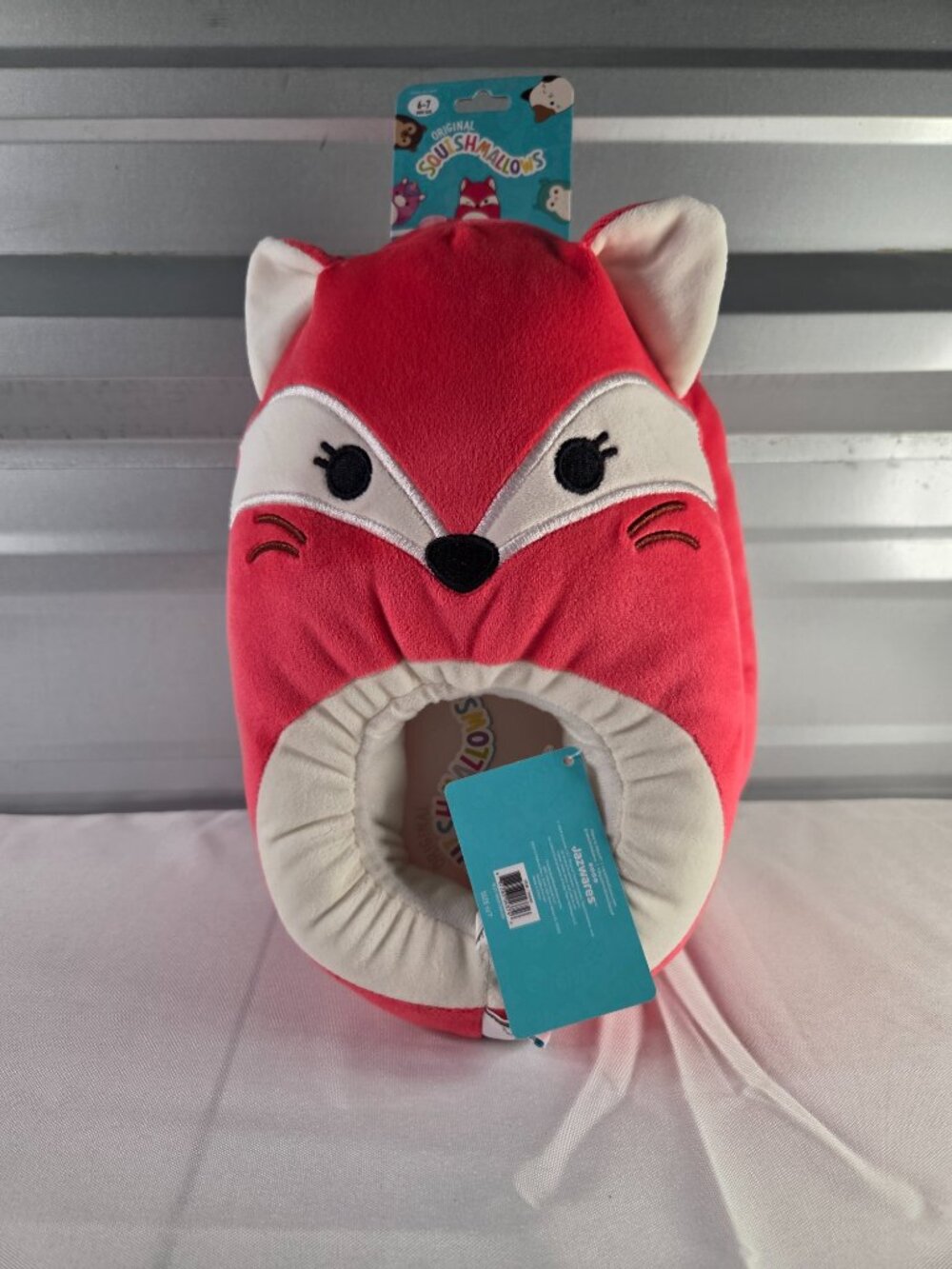 NWT Squishmallows‎ Kids Slippers Size 6-7 Plush Character Fox